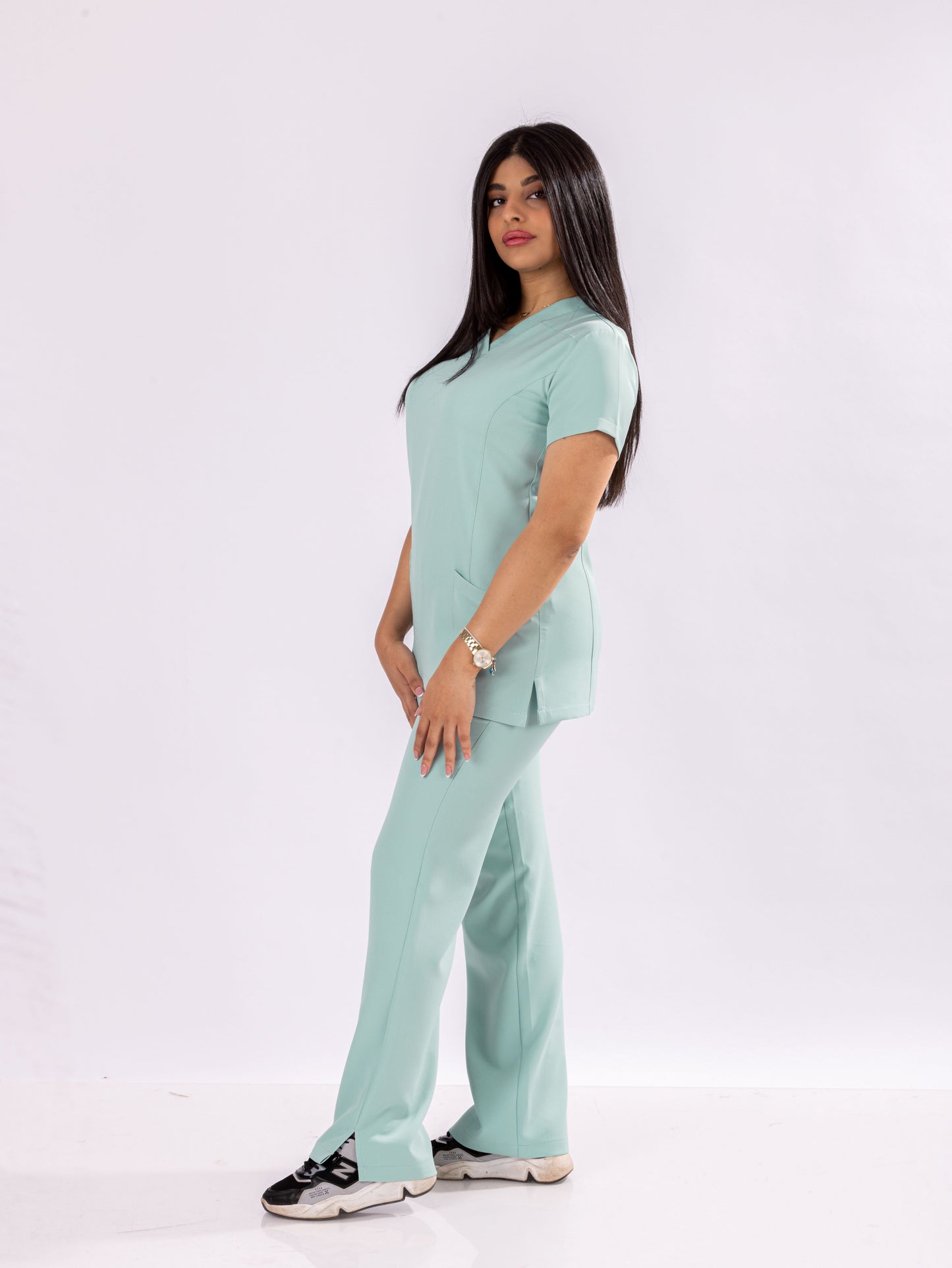 CROWN - Light Green Scrubs