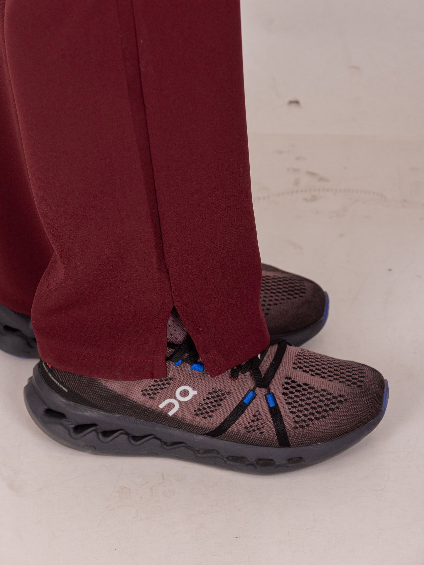 CROWN - Maroon Scrubs