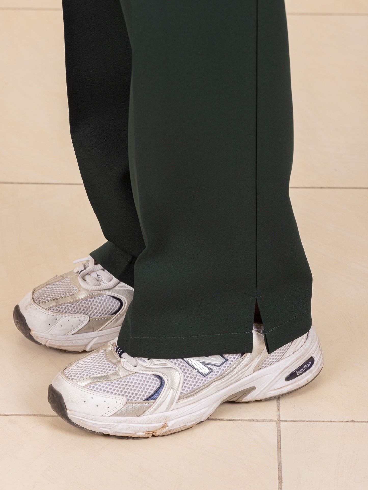 CROWN - Olive Green Scrubs