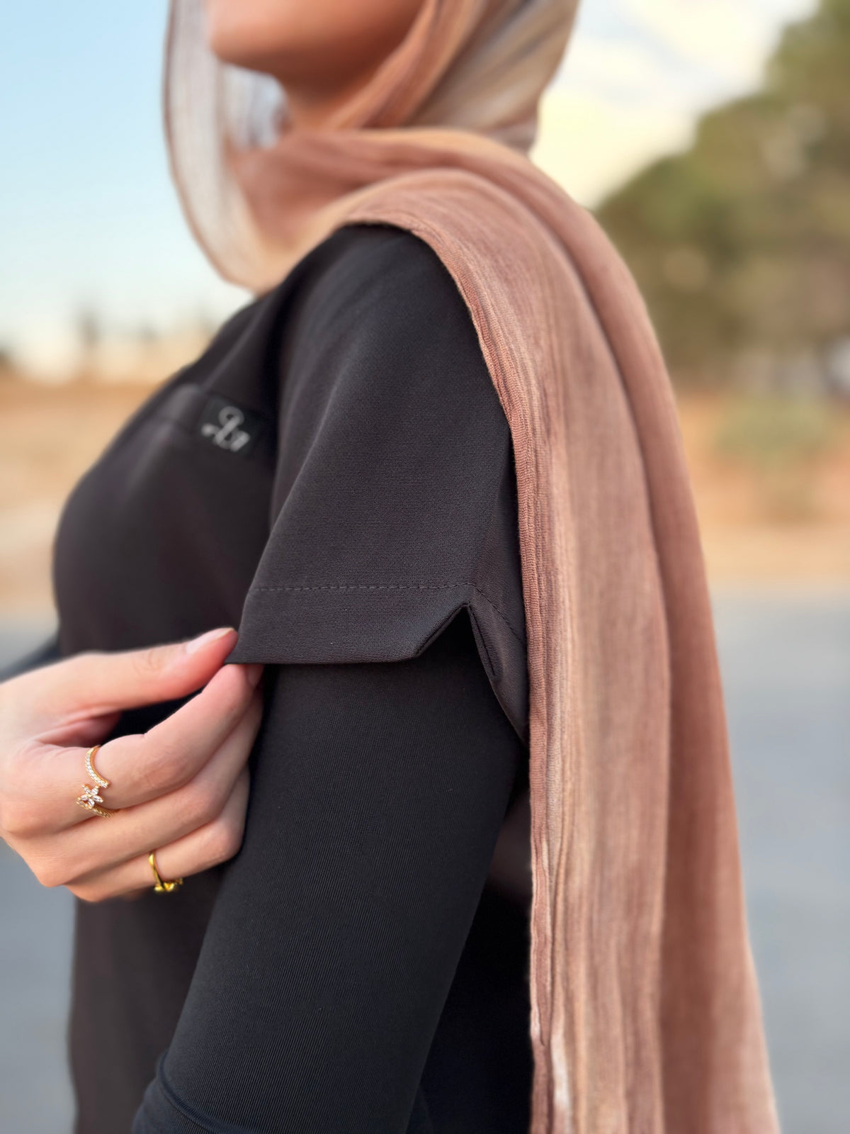 AL-RAQAD | Black Scrubs