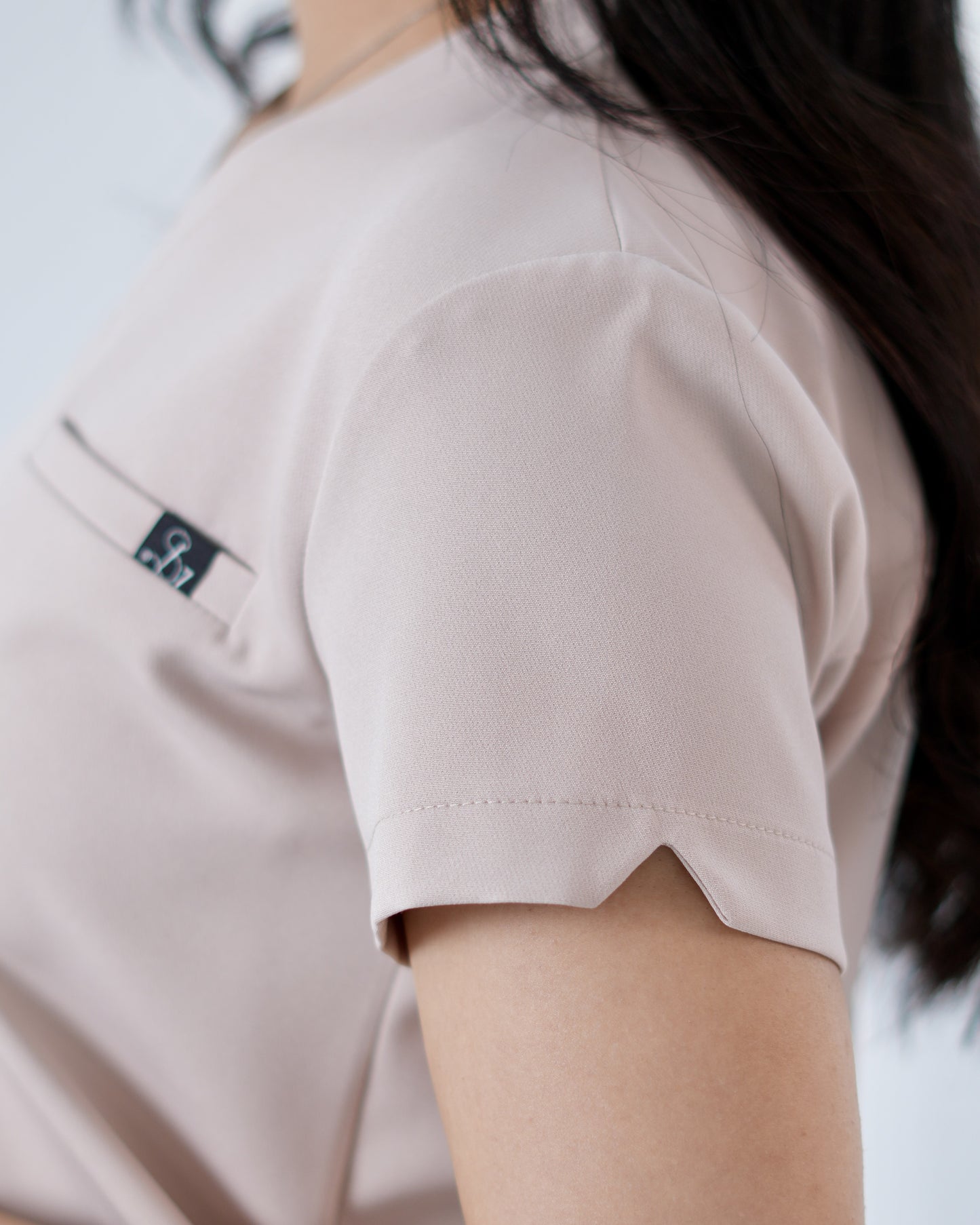 AL-RAQAD | Beige Scrubs